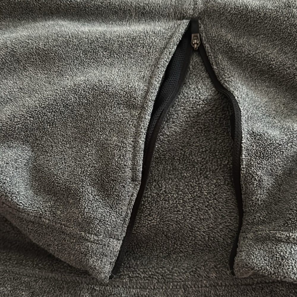 Nike Dri-Fit Pullover - Picture 4 of 7